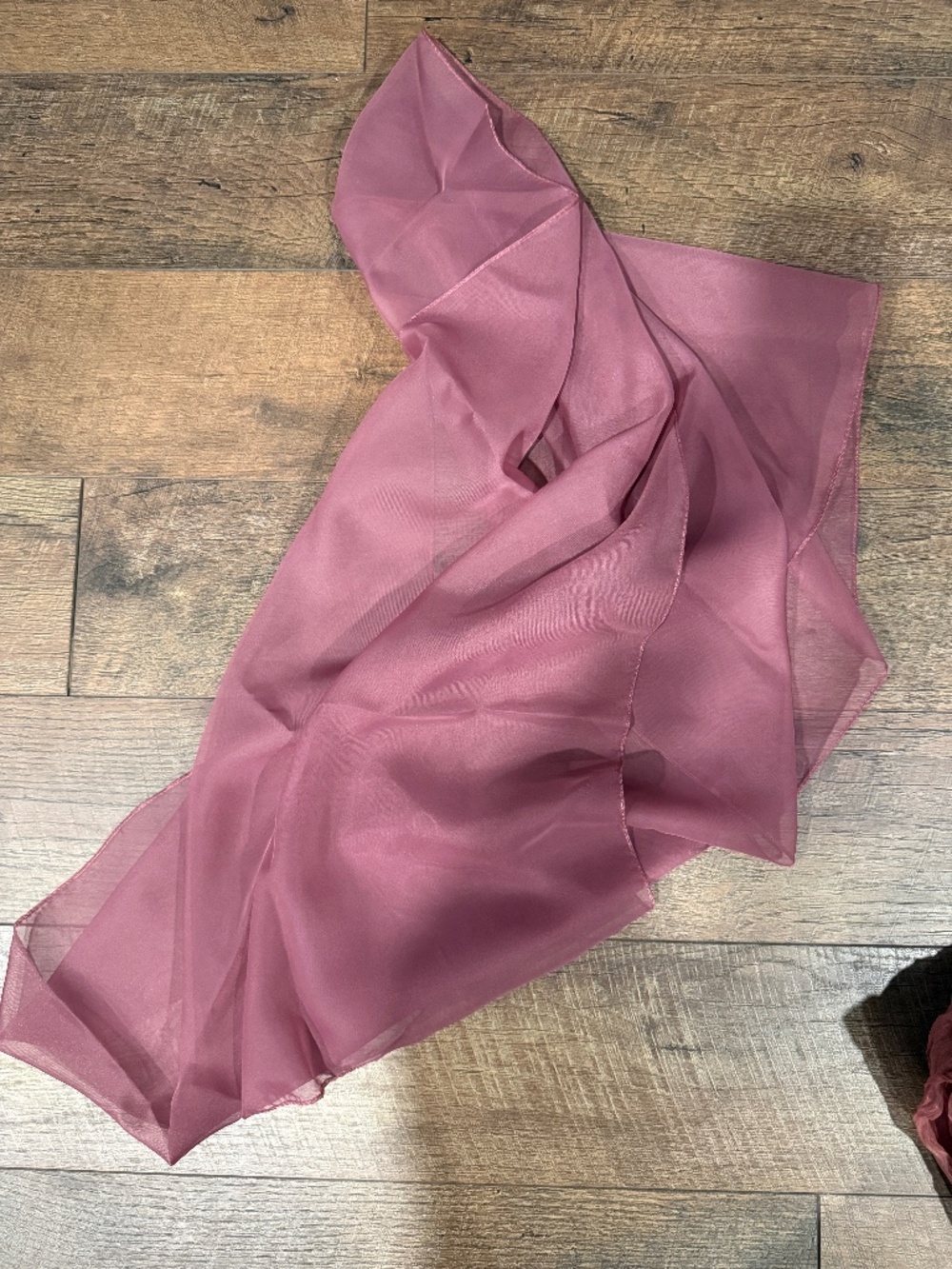 Chiffon table runners - 10 count in Mauve